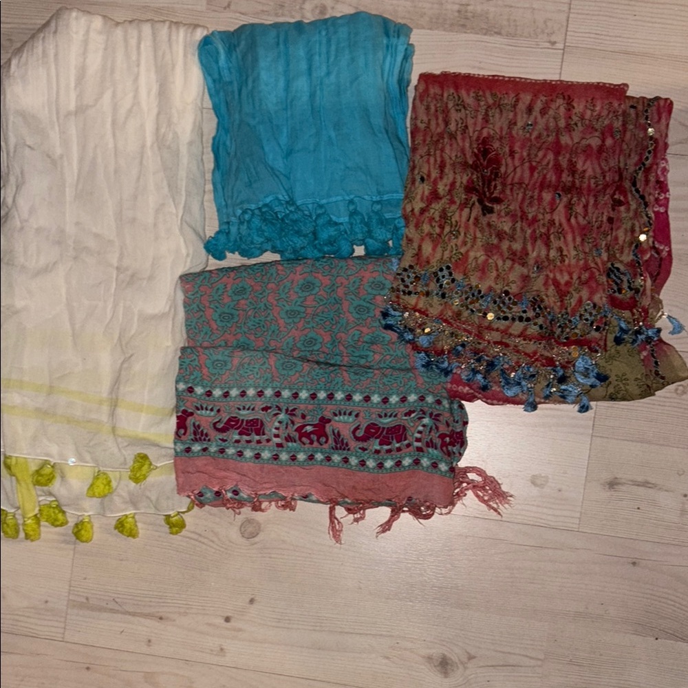 Women’s coloful tassel Casual Scarves x 4- NFS do not buy
